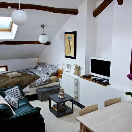 Апартаменты Charming Near Grenoble *